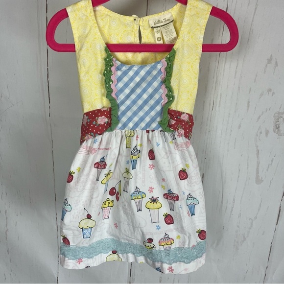 Matilda Jane Hello Lovely Take the Cake top 4 - Picture 1 of 9